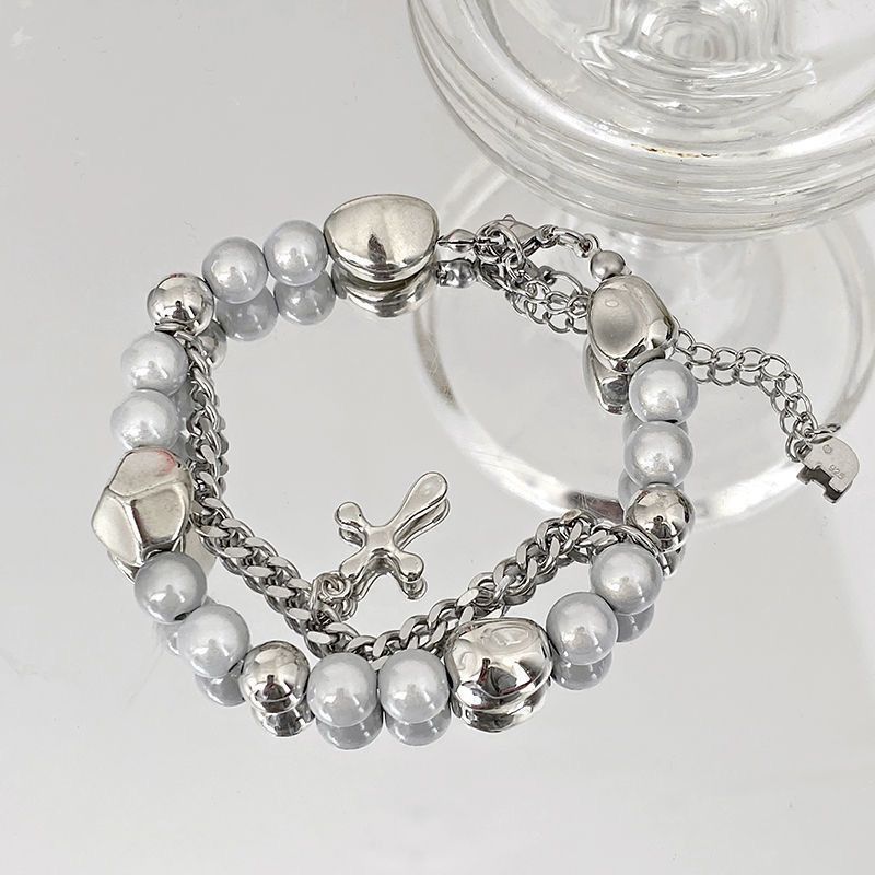 Chic Cross Stitch Pearl Bracelet With A Cool Reflective Shine thumbnail