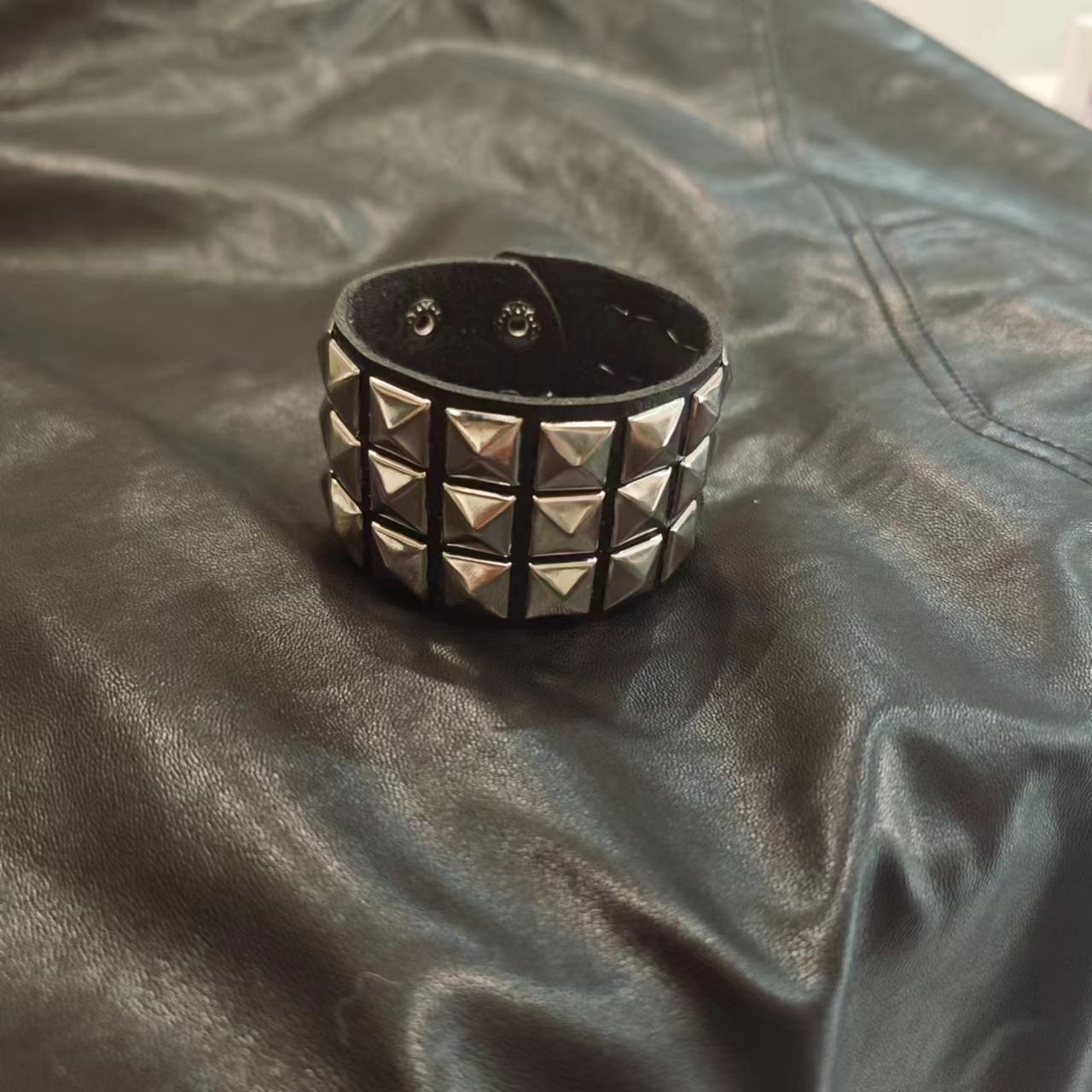 Punk Style Bracelet V2 thumbnail