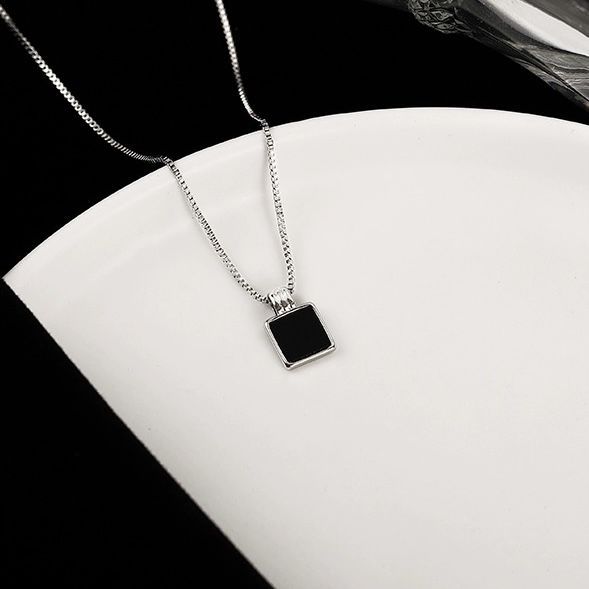 Black Stone Necklace thumbnail